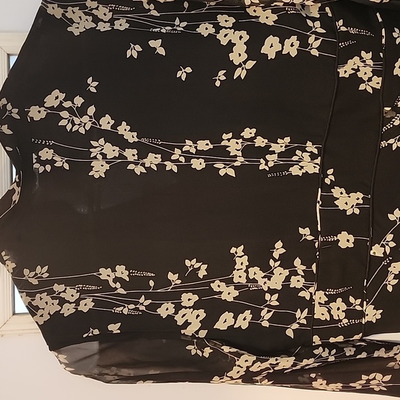 By ICE women's long sleeve lace tunic size 8 - Picture 6 of 6